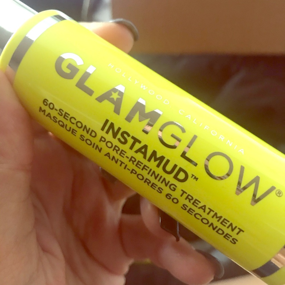 GLAMGLOW InstaMud treatment